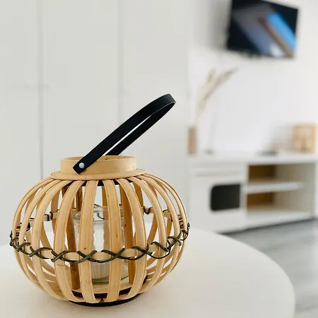 01, Rodzinny Z Tarasem, Centrum - Nadmorska 26